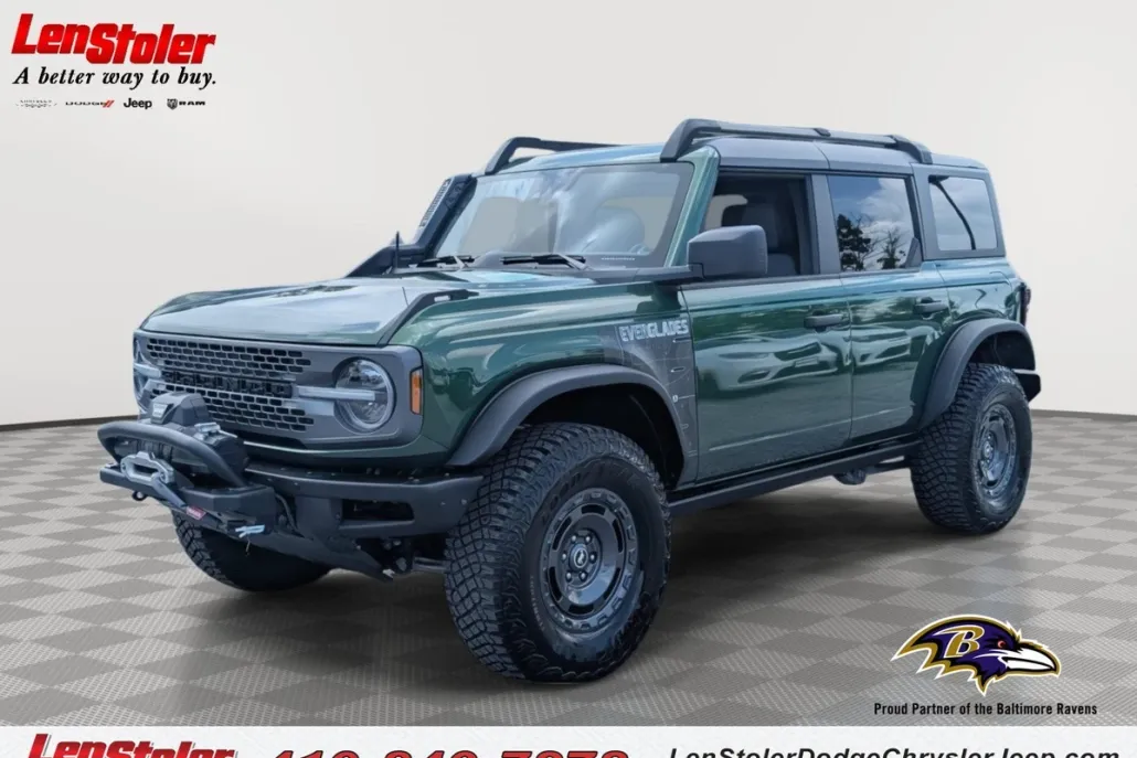 2024 Ford Bronco Everglades photo 1