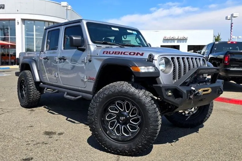 2020 Jeep Gladiator Rubicon photo 1