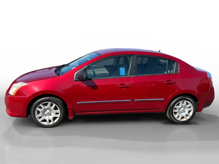 2012 Nissan Sentra 2.0 S photo 1