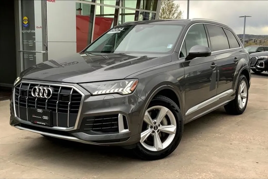 2024 Audi Q7 45 Premium Plus photo 1