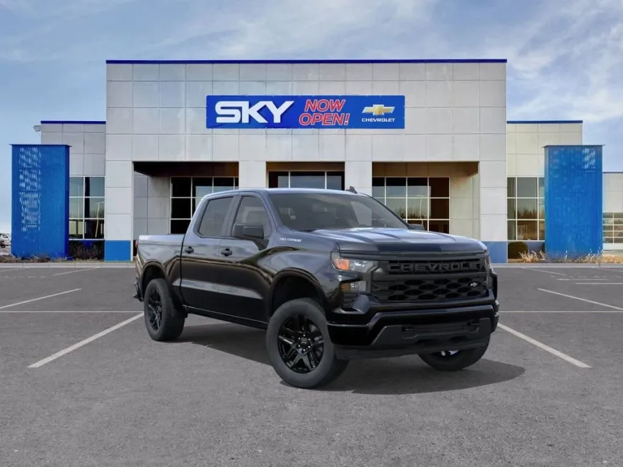 2025 Chevrolet Silverado 1500 Custom photo 1