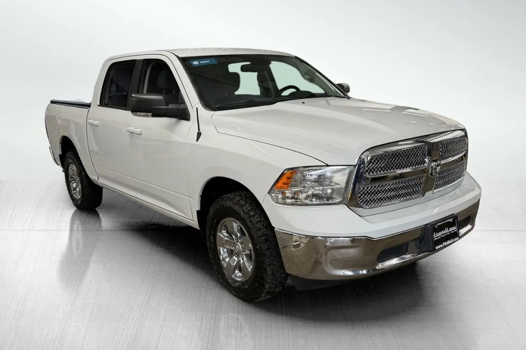 2019 Ram 1500 Classic SLT photo 1