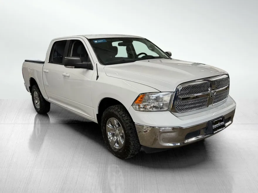 2019 Ram 1500 Classic SLT photo 1