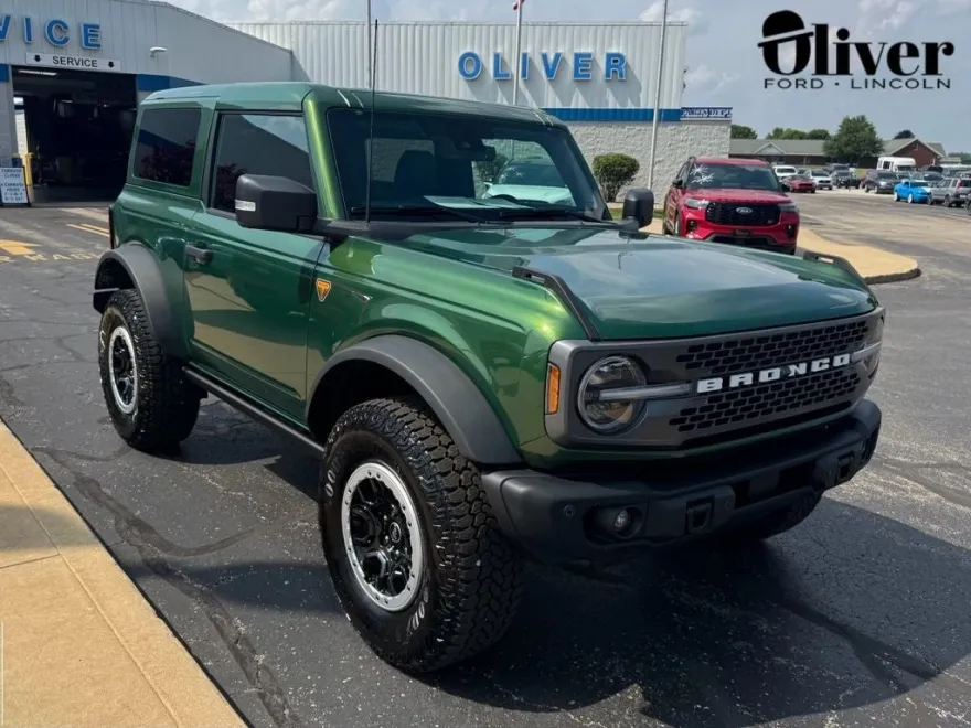 2025 Ford Bronco Badlands photo 1