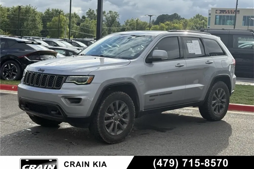 2016 Jeep Grand Cherokee Limited photo 1
