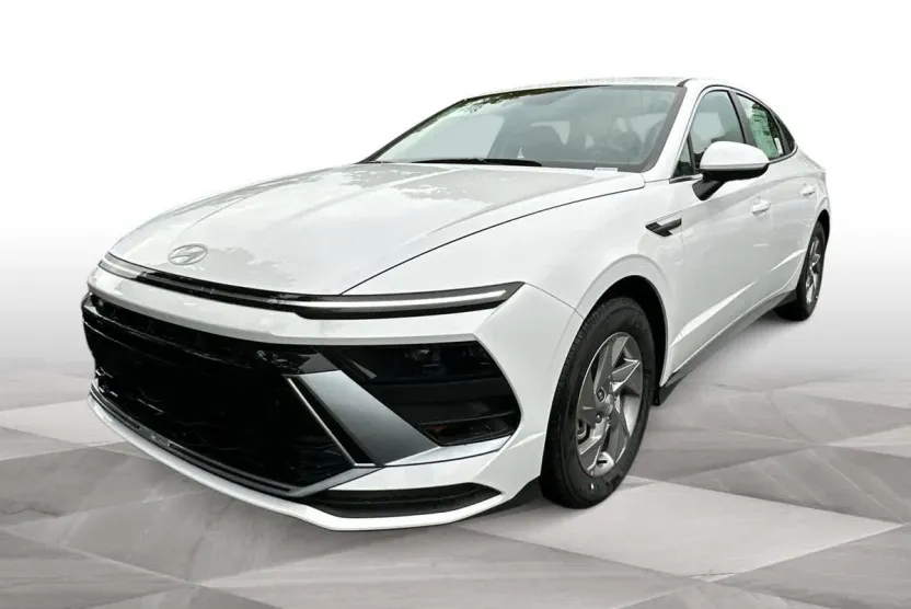 2026 Hyundai Sonata SE photo 1