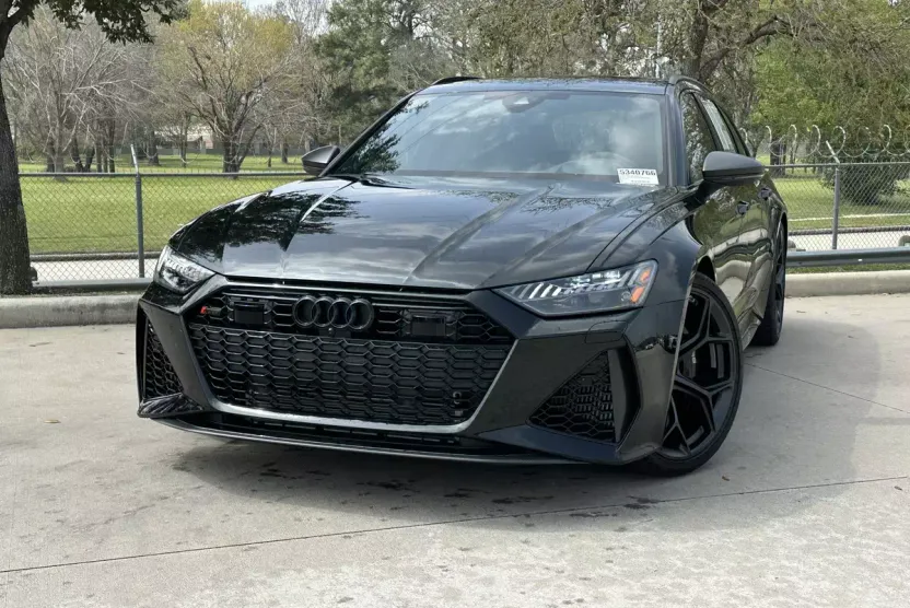 2025 Audi RS 6 Avant Performance photo 1