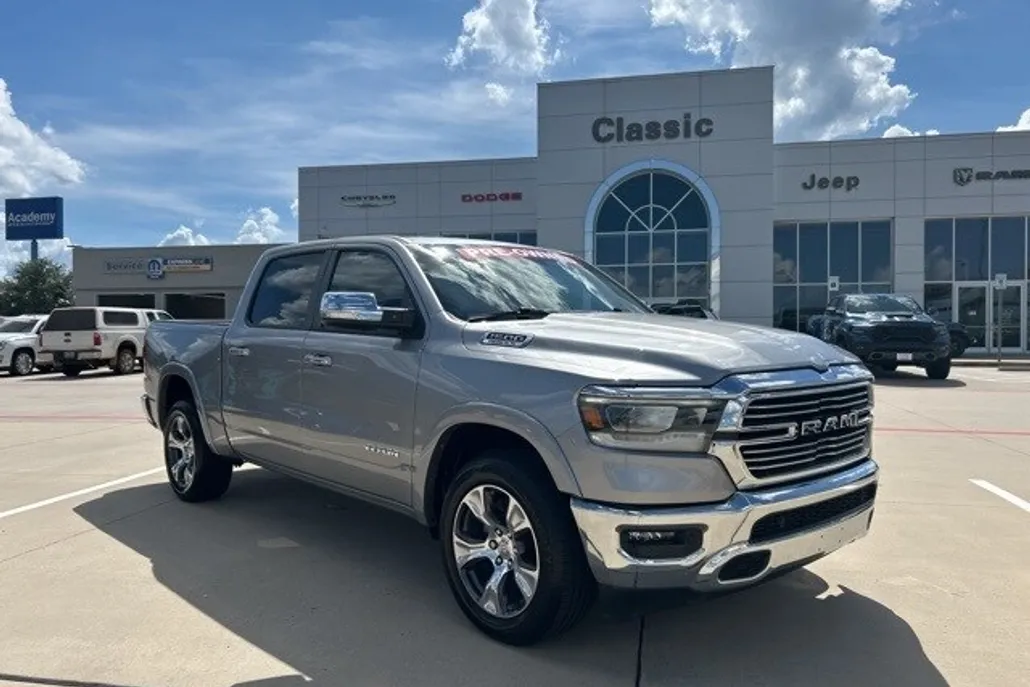 2022 Ram 1500 Laramie photo 1