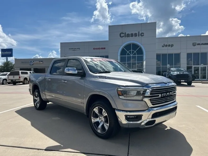 2022 Ram 1500 Laramie photo 1