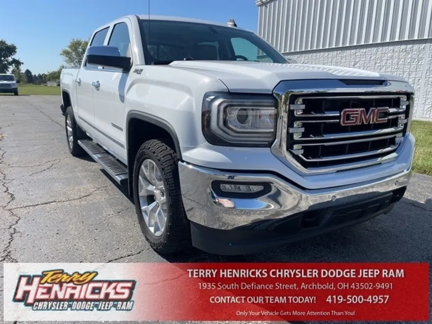 2017 Gmc Sierra 1500 SLT photo 1