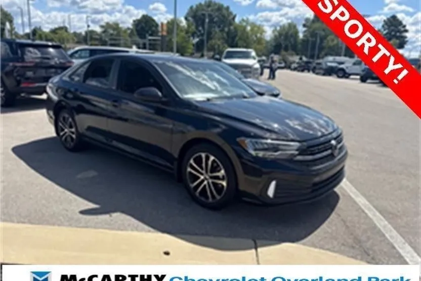 2023 Volkswagen Jetta 1.5T Sport photo 1