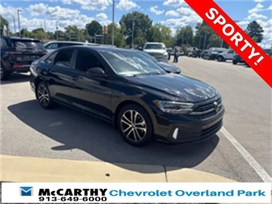 2023 Volkswagen Jetta 1.5T Sport photo 1
