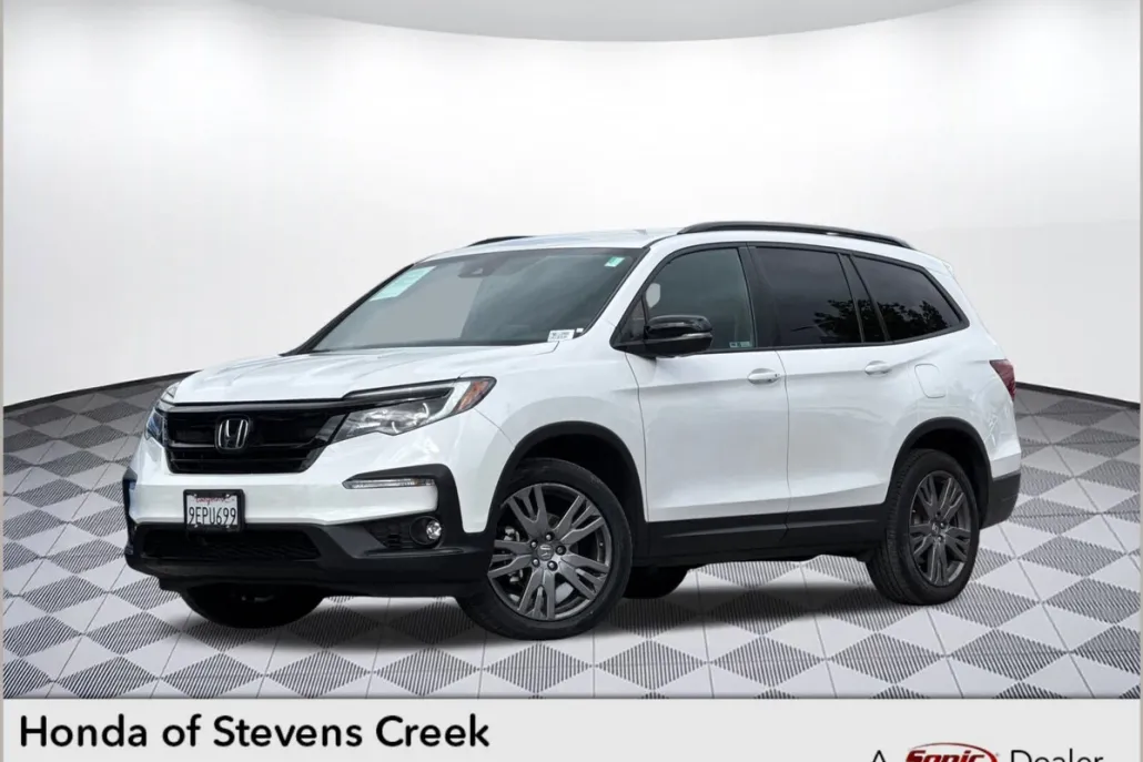 2022 Honda Pilot Sport photo 1