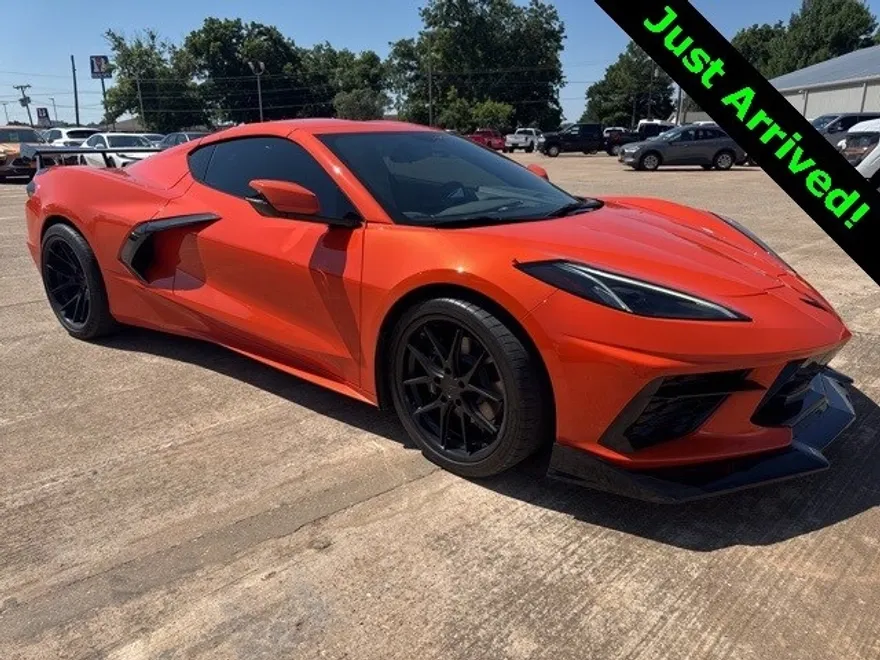 2021 Chevrolet Corvette Stingray 2LT photo 1