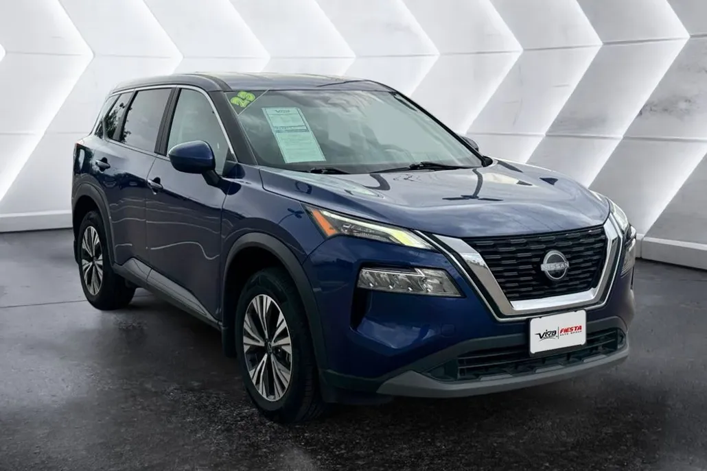 2023 Nissan Rogue SV photo 1