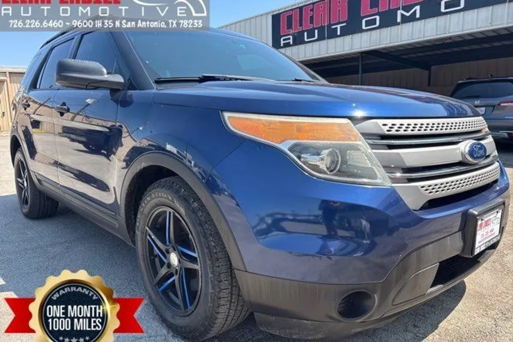 2012 Ford Explorer Base photo 1