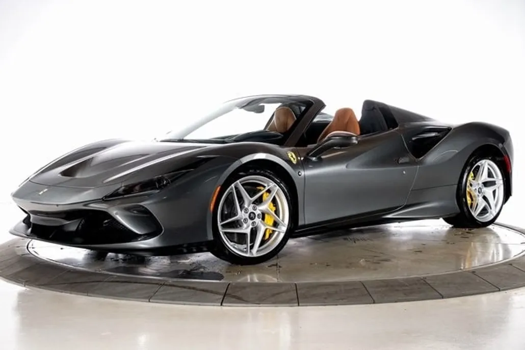 2021 Ferrari F8 Spider Base photo 1