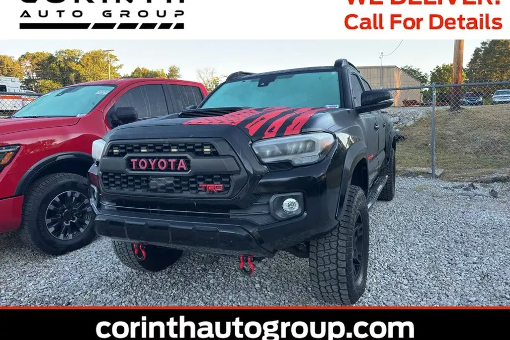2020 Toyota Tacoma TRD Sport V6 photo 1