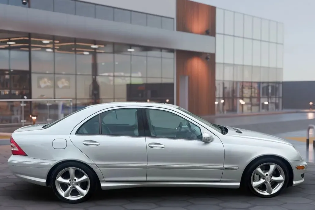 2006 Mercedes Benz C 230 Sport Sedan photo 1