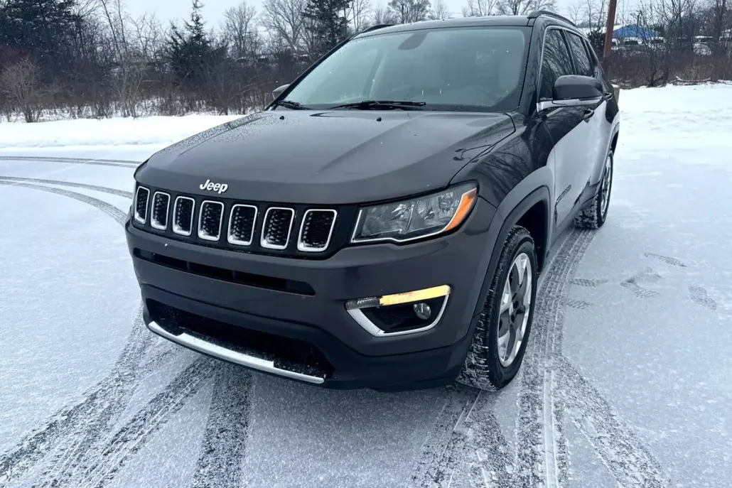 2020 Jeep Compass Limited photo 1