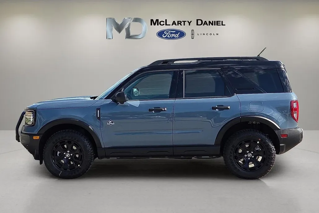 2025 Ford Bronco Sport Outer Banks photo 1