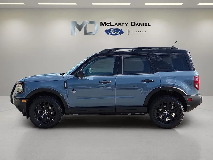 2025 Ford Bronco Sport Outer Banks photo 1