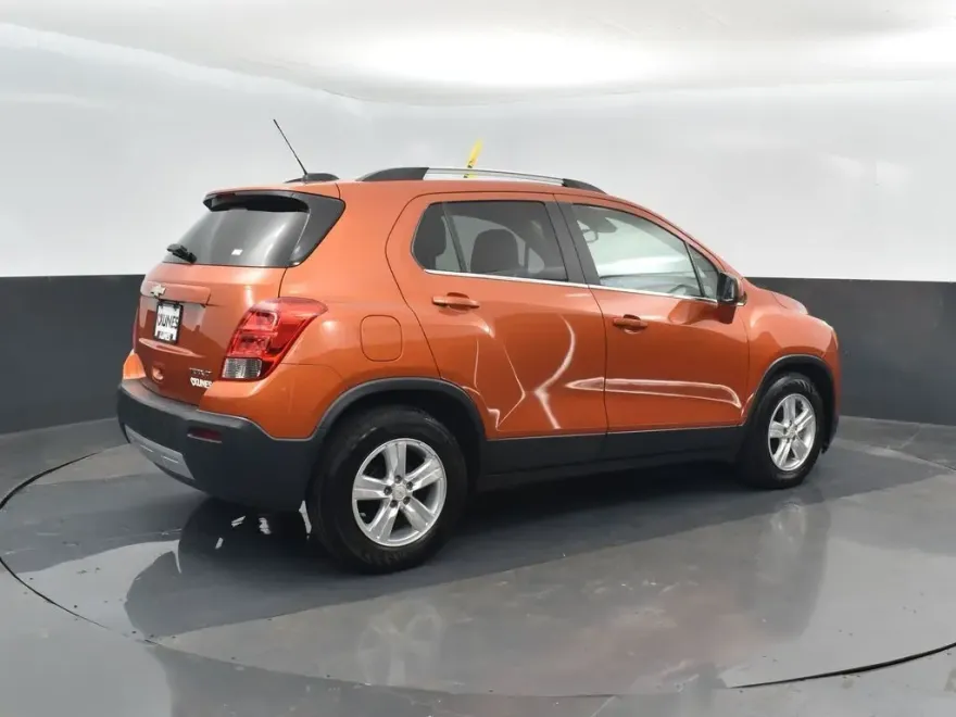 2015 Chevrolet Trax LT photo 1