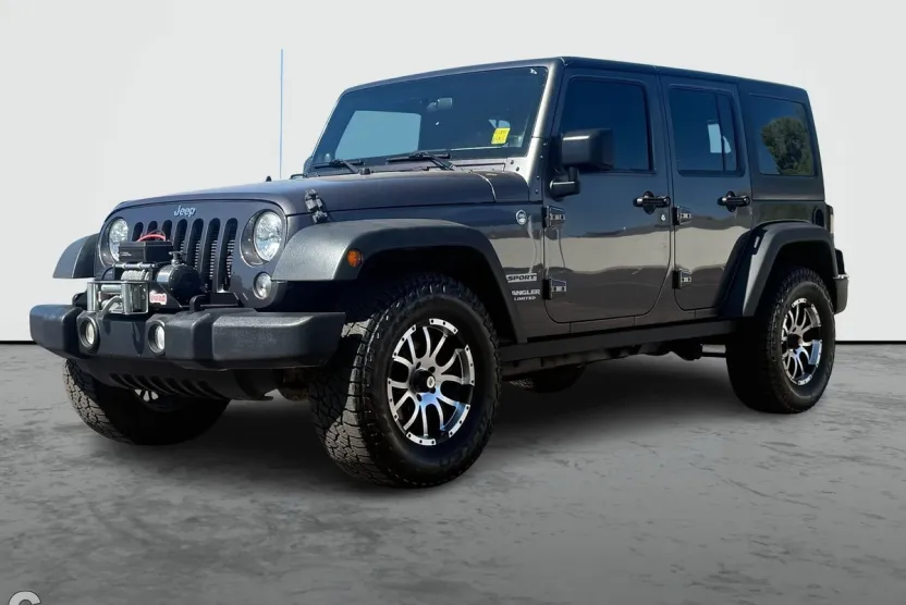2014 Jeep Wrangler Unlimited Sport photo 1