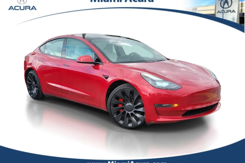 2023 Tesla Model 3 Performance photo 1