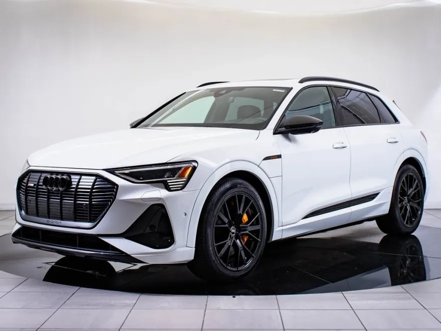 2022 Audi e-tron Prestige photo 1
