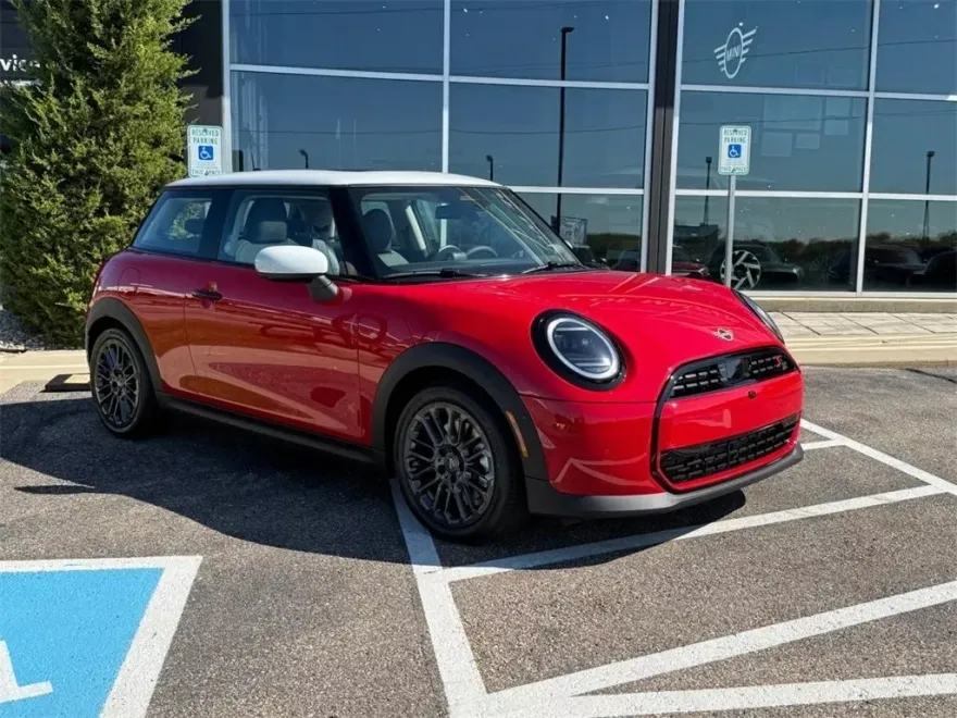 2025 Mini Cooper 2 Door Hardtop S photo 1