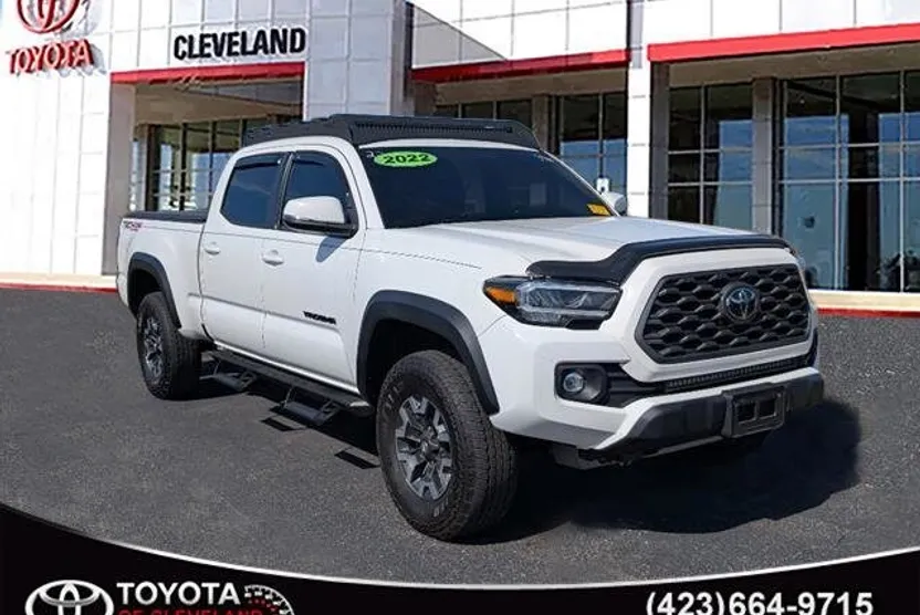 2022 Toyota Tacoma TRD Off-Road V6 photo 1