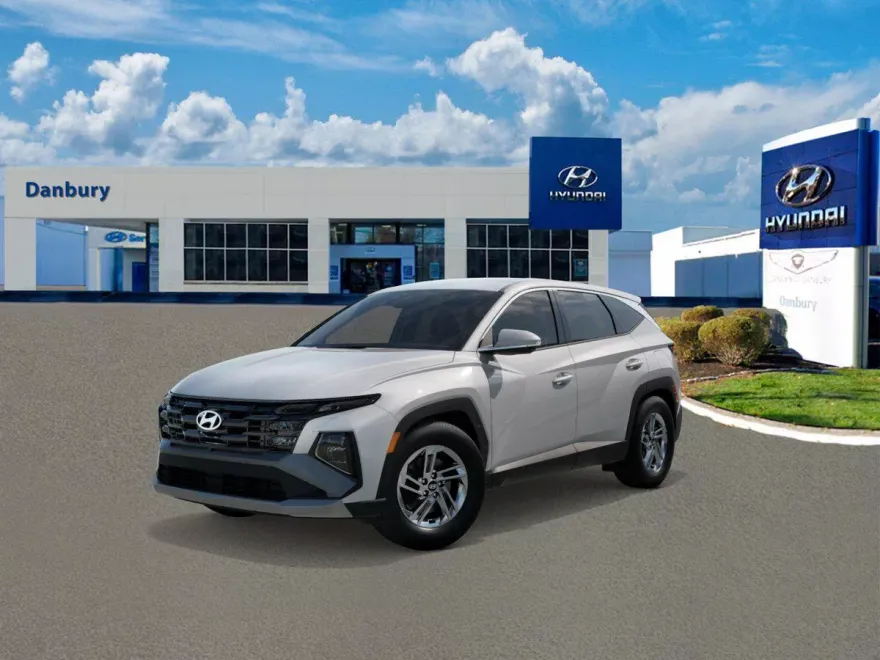 2026 Hyundai Tucson SE photo 1