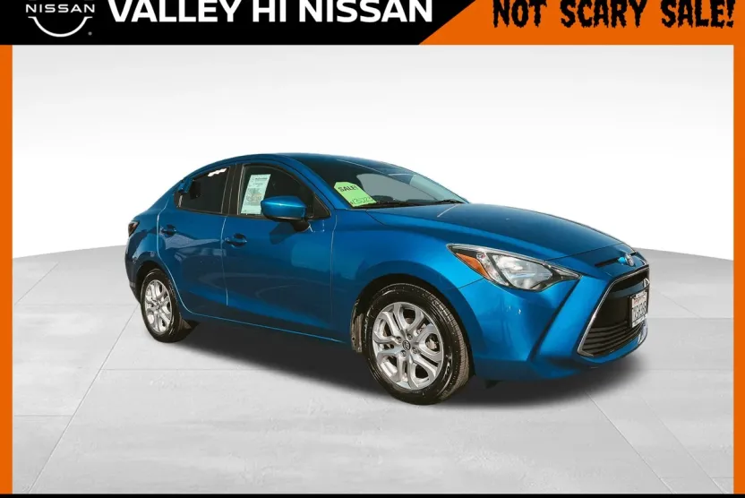 2017 Toyota Yaris iA Base photo 1
