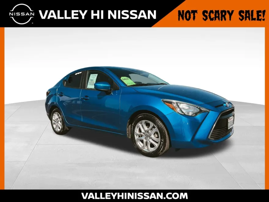 2017 Toyota Yaris iA Base photo 1
