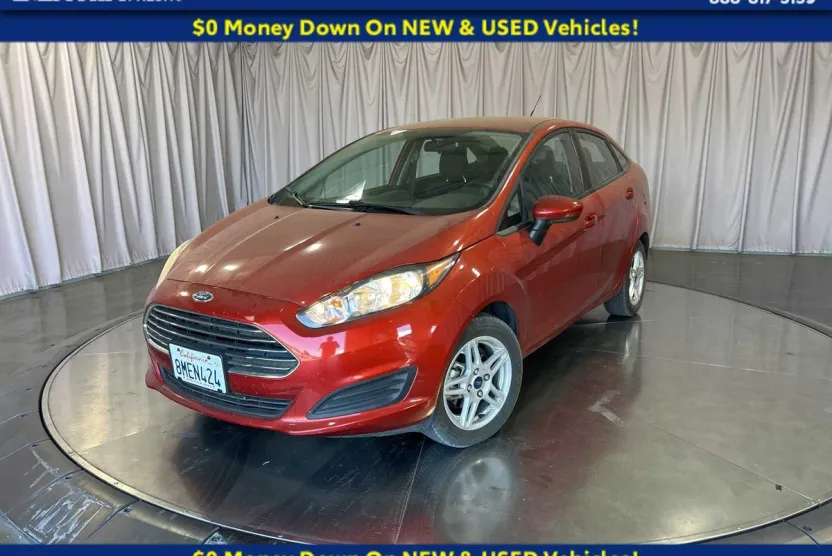 2019 Ford Fiesta SE photo 1