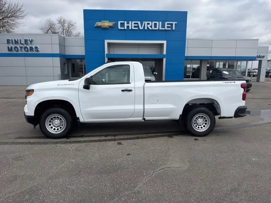 2025 Chevrolet Silverado 1500 photo 1