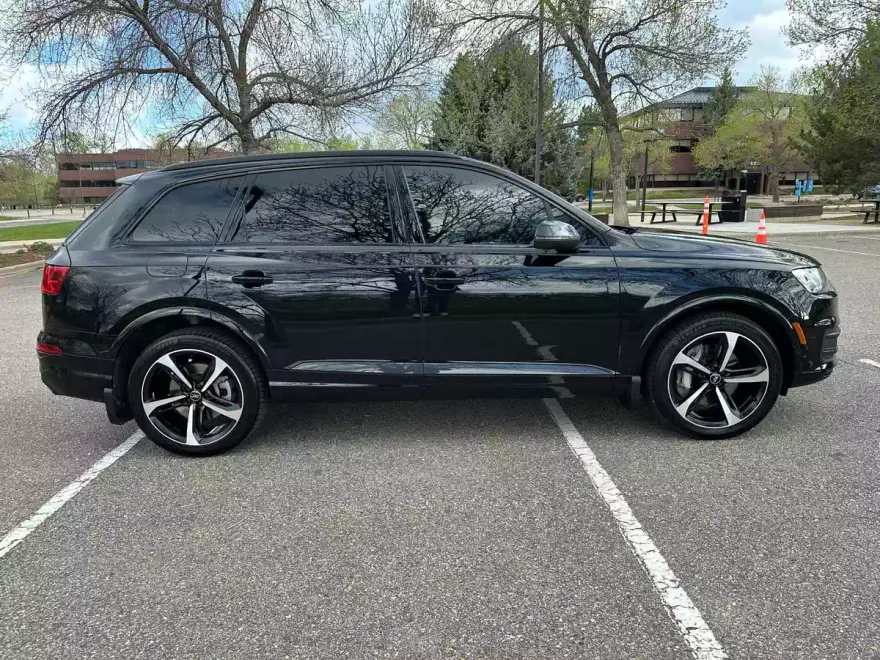 2019 Audi Q7 Prestige 55 photo 1