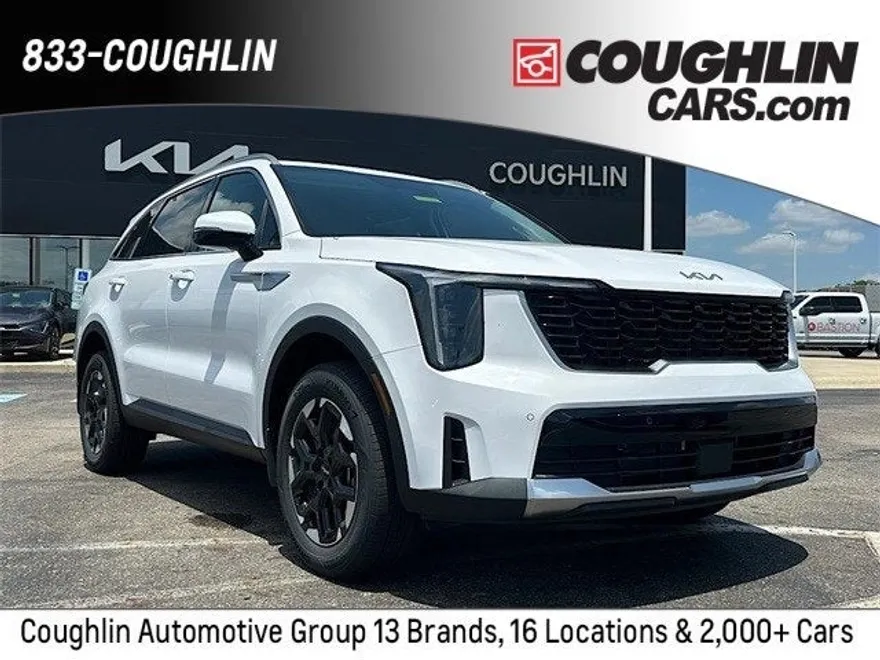 2025 Kia Sorento S photo 1