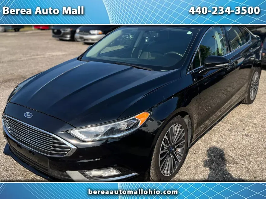2017 Ford Fusion SE photo 1