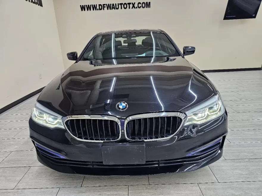 2019 Bmw 530e Sedan photo 1