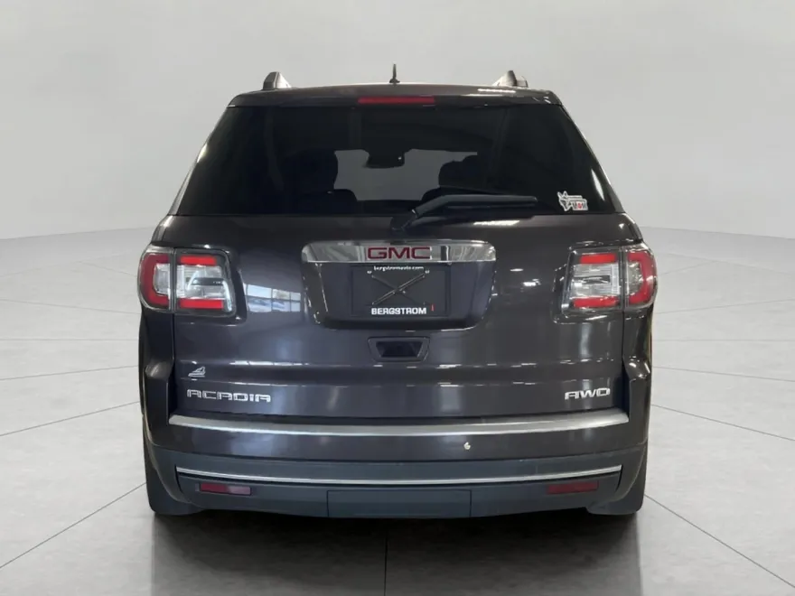 2015 Gmc Acadia SLE photo 1