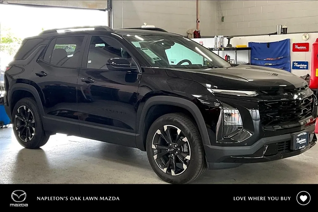 2025 Chevrolet Equinox RS photo 1