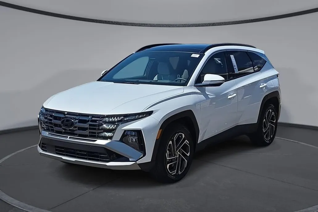 2025 Hyundai Tucson Hybrid Limited photo 1