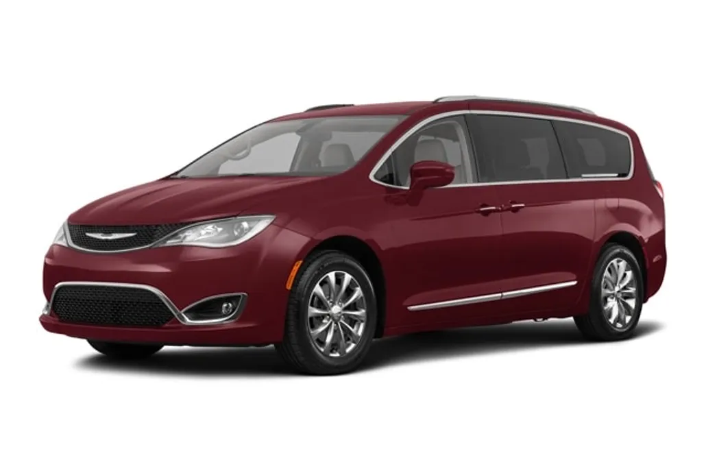 2018 Chrysler Pacifica Touring L photo 1