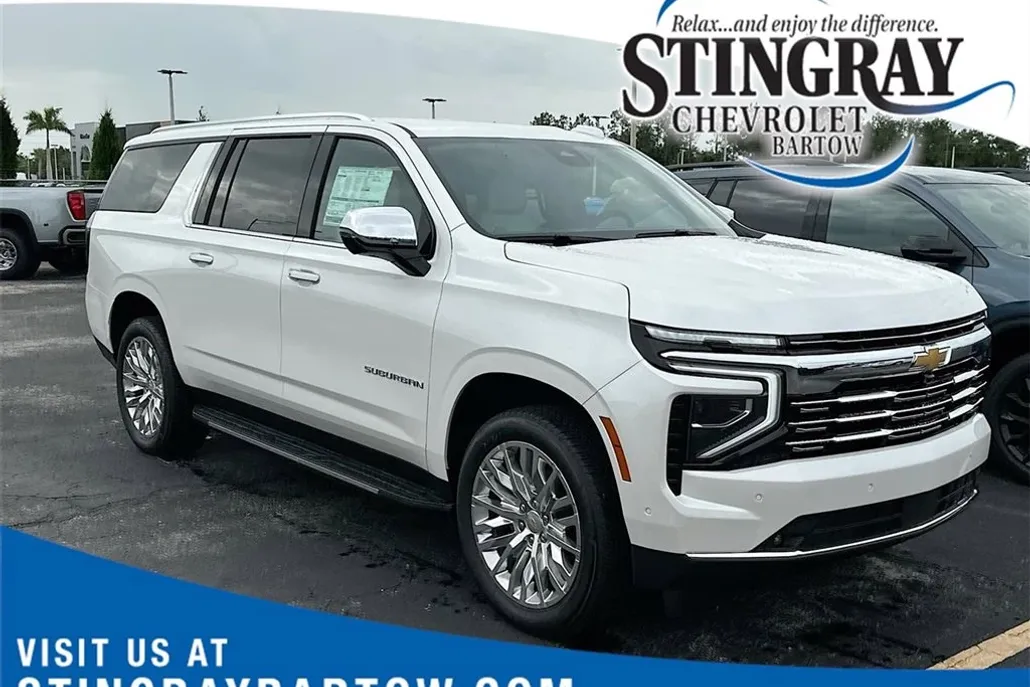2025 Chevrolet Suburban Premier photo 1