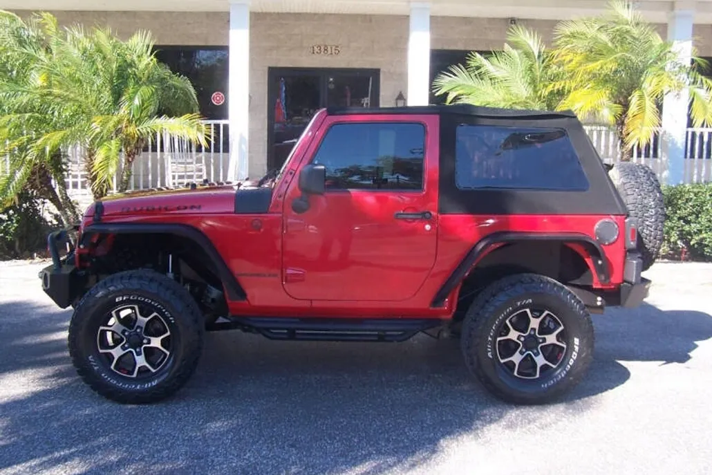 2014 Jeep Wrangler Rubicon photo 1