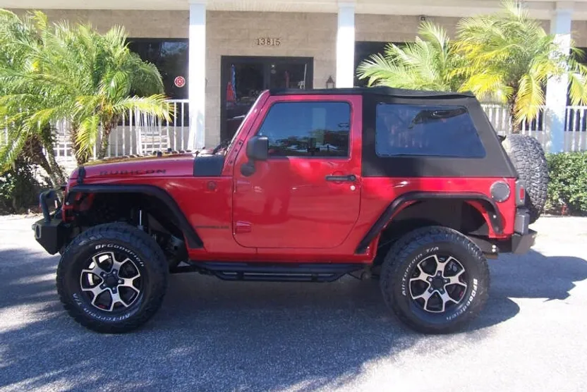 2014 Jeep Wrangler Rubicon photo 1