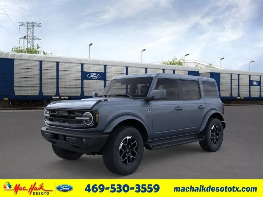 2025 Ford Bronco Outer Banks photo 1