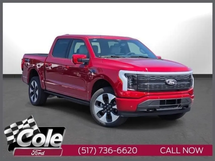 2025 Ford F-150 Lightning Platinum photo 1